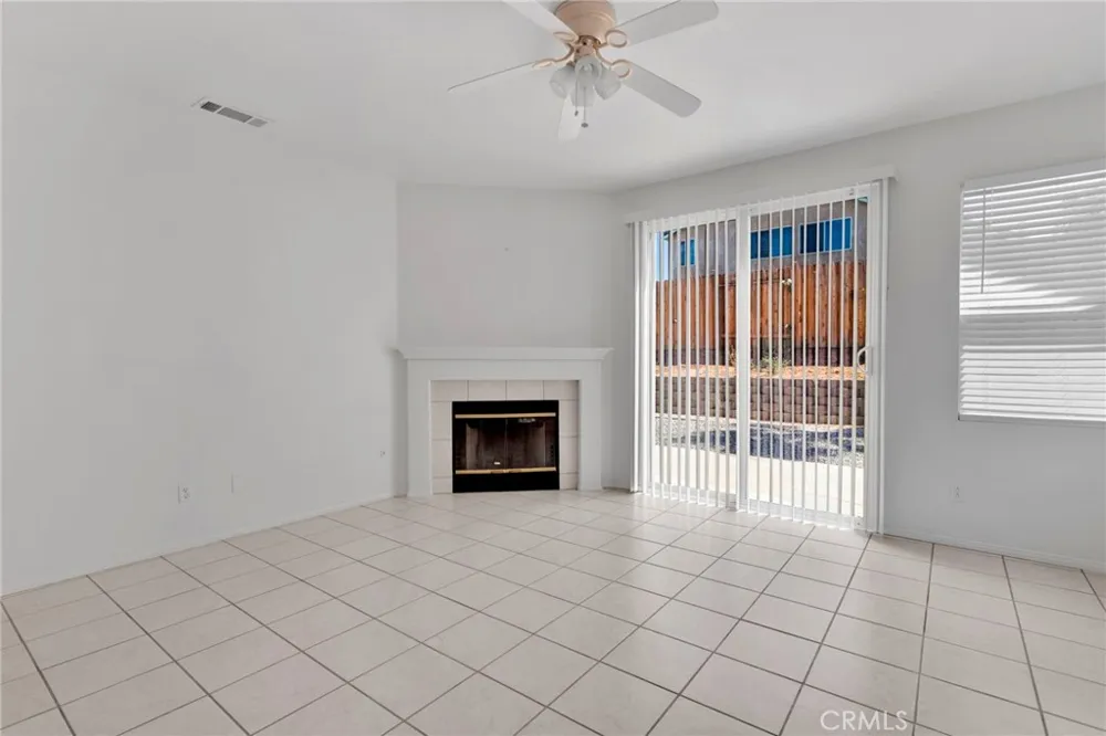 13271 Via Robles Victorville, CA 92392