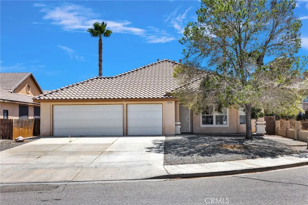 13271 Via Robles Victorville, CA 92392
