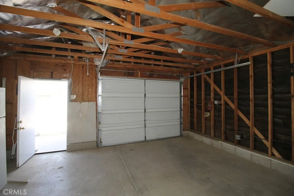 25567 Bejoal Barstow, CA 92311