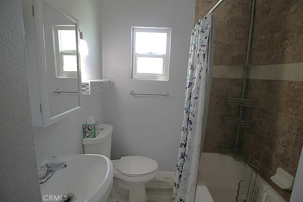 25567 Bejoal Barstow, CA 92311