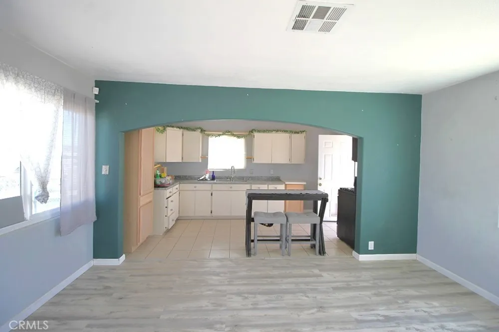 25567 Bejoal Barstow, CA 92311