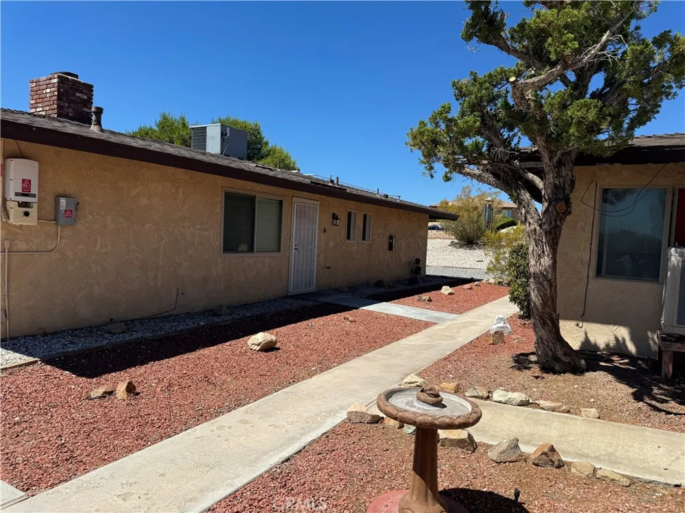 16339 Wato Road Apple Valley, CA 92307