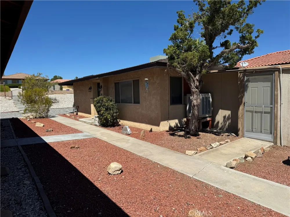 16339 Wato Road Apple Valley, CA 92307