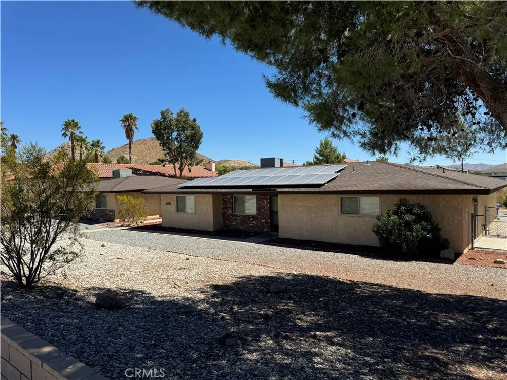 16339 Wato Road Apple Valley, CA 92307