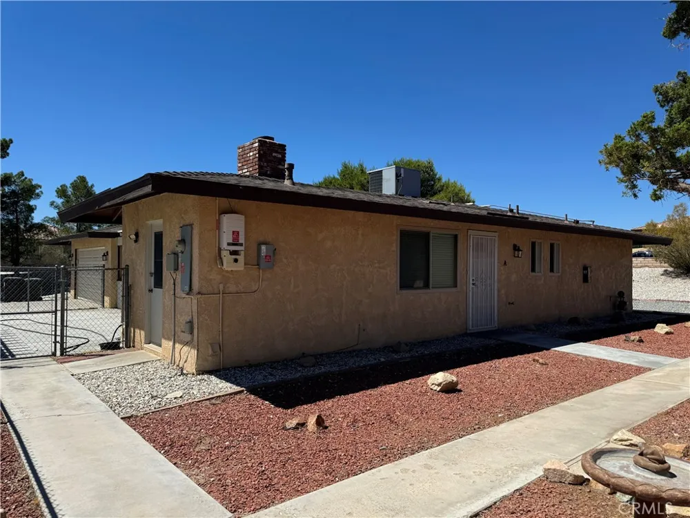 16339 Wato Road Apple Valley, CA 92307