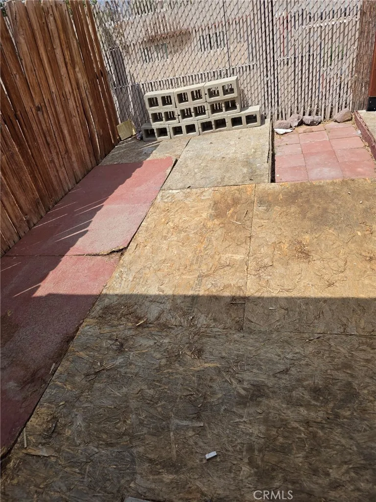 751 Higgins Road #1 Barstow, CA 92311