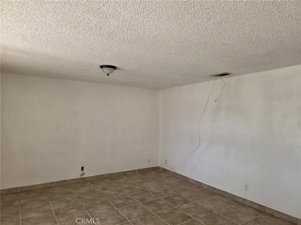 751 Higgins Road #1 Barstow, CA 92311