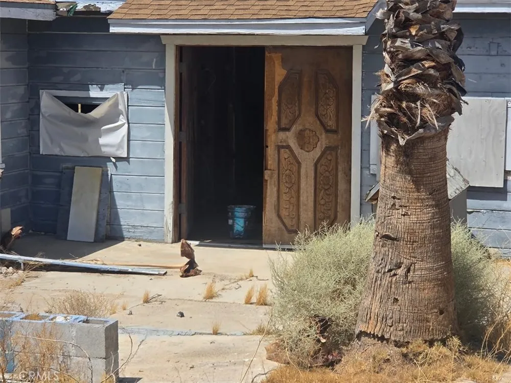 27376 Calico Drive Barstow, CA 92311