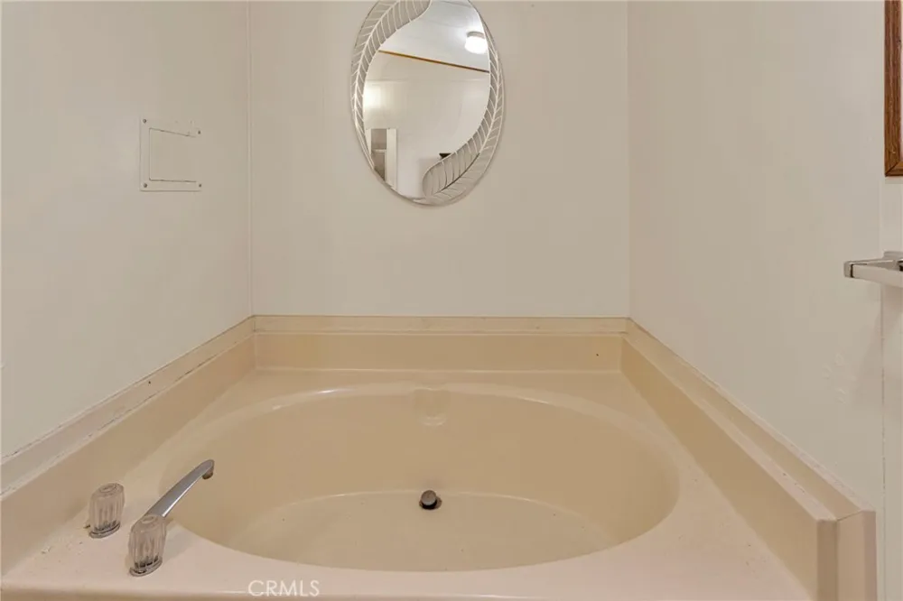 9161 Santa Fe Avenue E #29 Hesperia, CA 92345