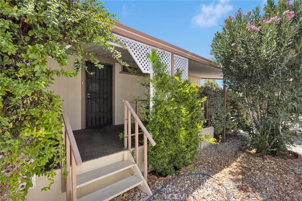 9161 Santa Fe Avenue E #29 Hesperia, CA 92345