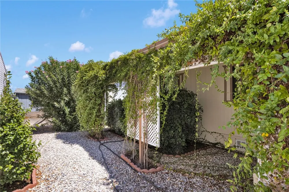 9161 Santa Fe Avenue E #29 Hesperia, CA 92345