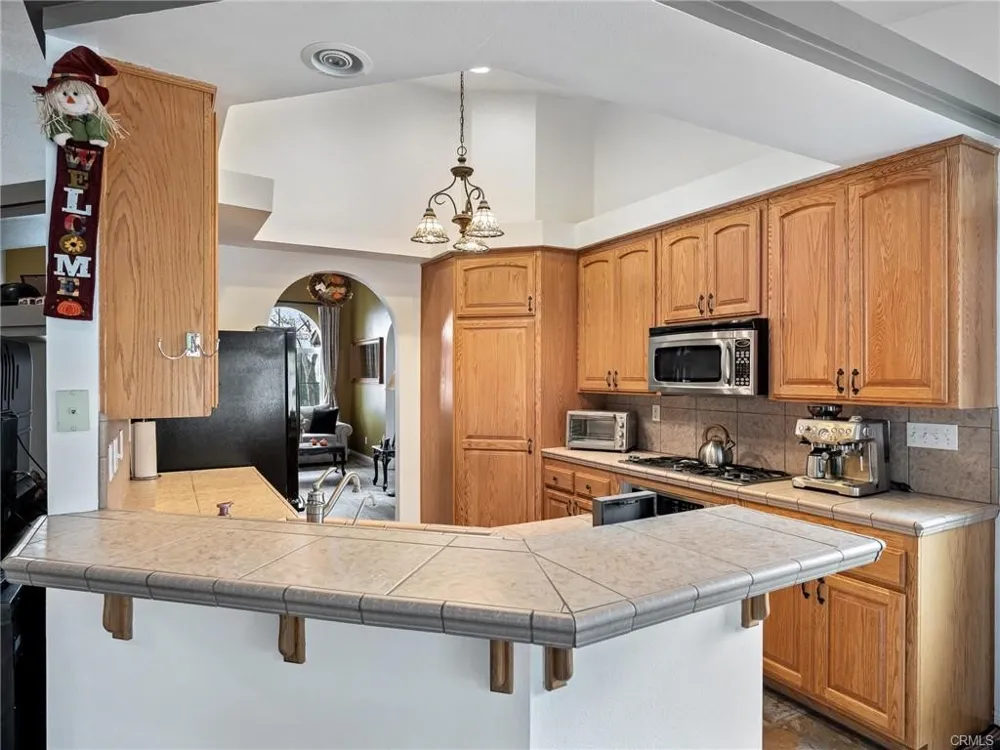 10160 Pineview Road Pinon Hills, CA 92372