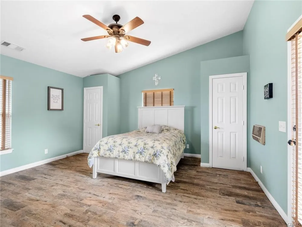 10160 Pineview Road Pinon Hills, CA 92372