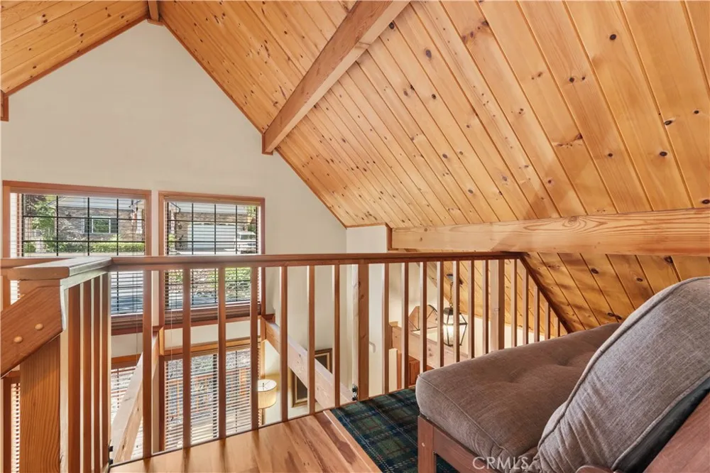 26723 Raven Wrightwood, CA 92397