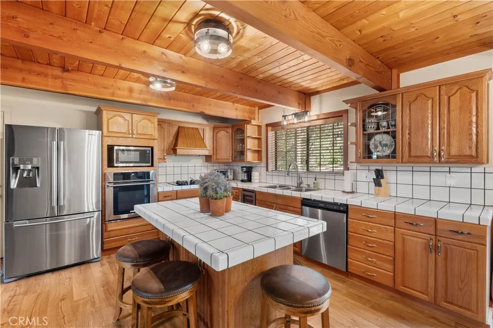 26723 Raven Wrightwood, CA 92397