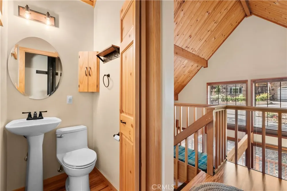 26723 Raven Wrightwood, CA 92397