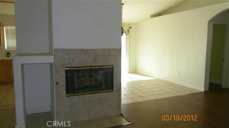 11114 arroyo Hesperia, CA 92345