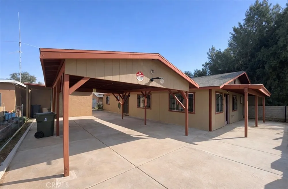 301 K Needles, CA 92363