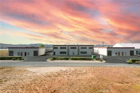 17525 Alder #12 & 13