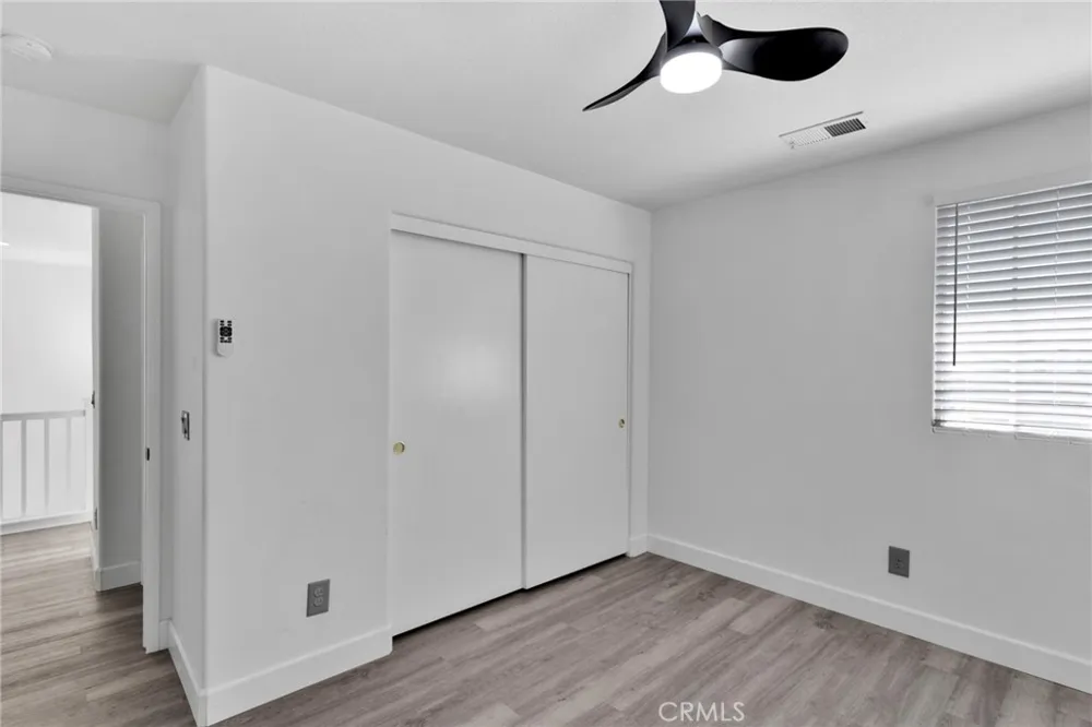 15033 Henderson Adelanto, CA 92301