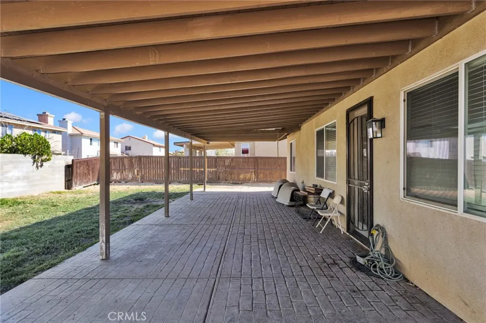 15033 Henderson Adelanto, CA 92301