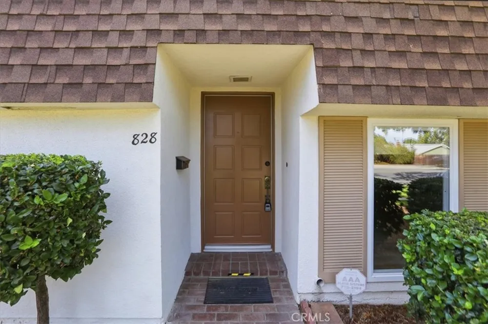 828 E Highland Avenue Redlands, CA 92374