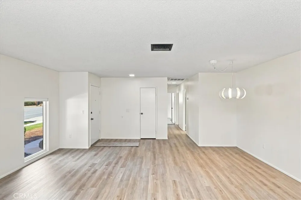 828 E Highland Avenue Redlands, CA 92374
