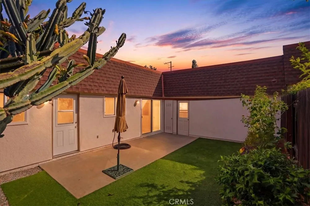 828 E Highland Avenue Redlands, CA 92374