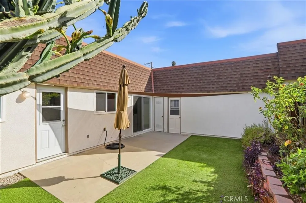 828 E Highland Avenue Redlands, CA 92374
