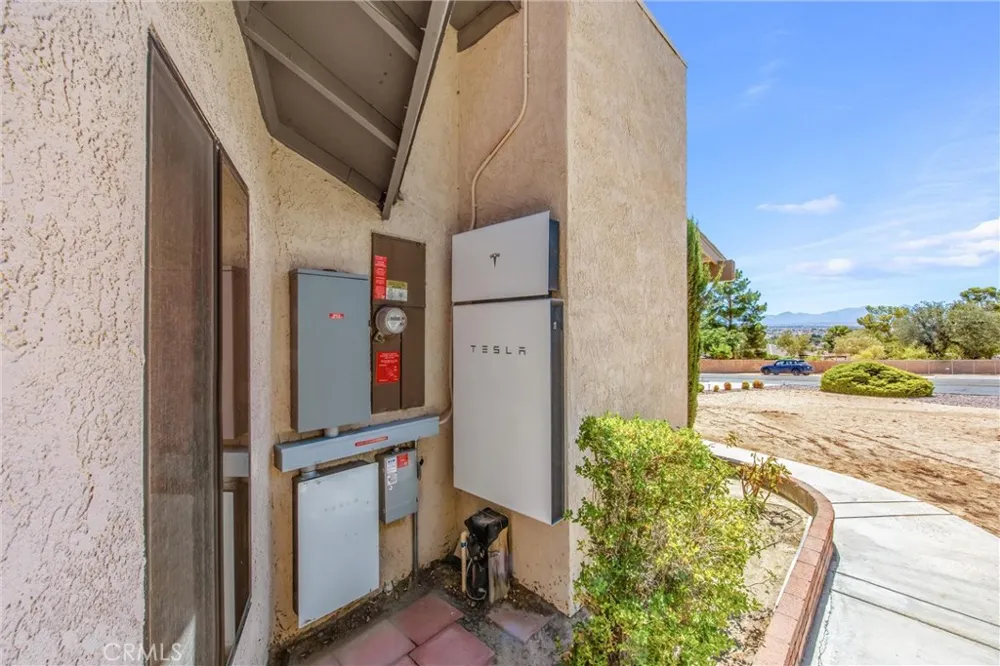 14605 Kokomo Apple Valley, CA 92307