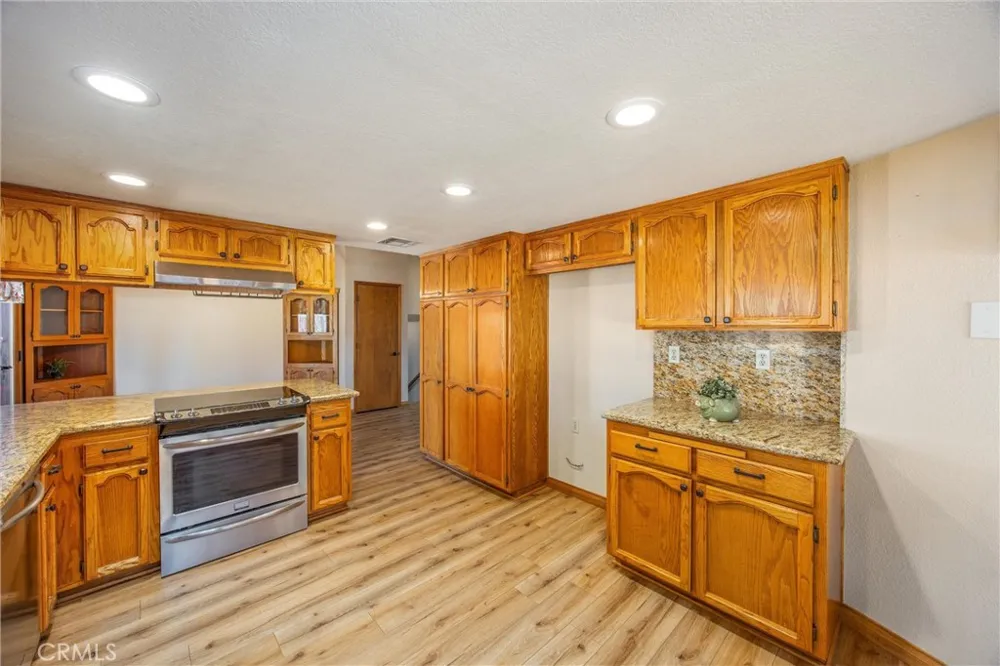 14605 Kokomo Apple Valley, CA 92307