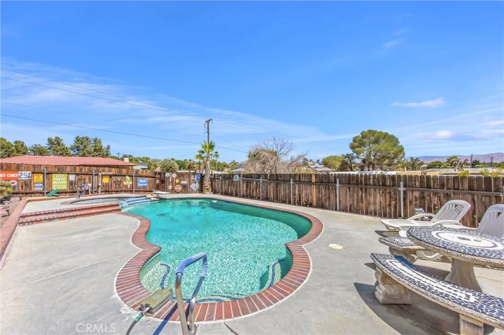 14605 Kokomo Apple Valley, CA 92307