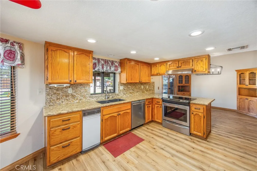 14605 Kokomo Apple Valley, CA 92307