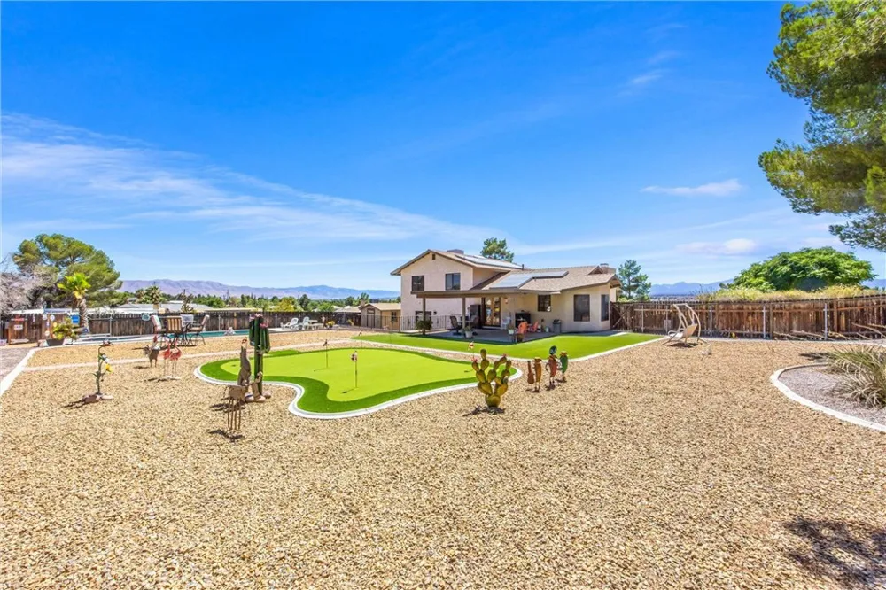 14605 Kokomo Apple Valley, CA 92307