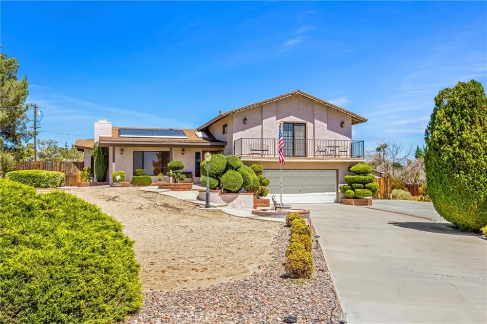 14605 Kokomo Apple Valley, CA 92307