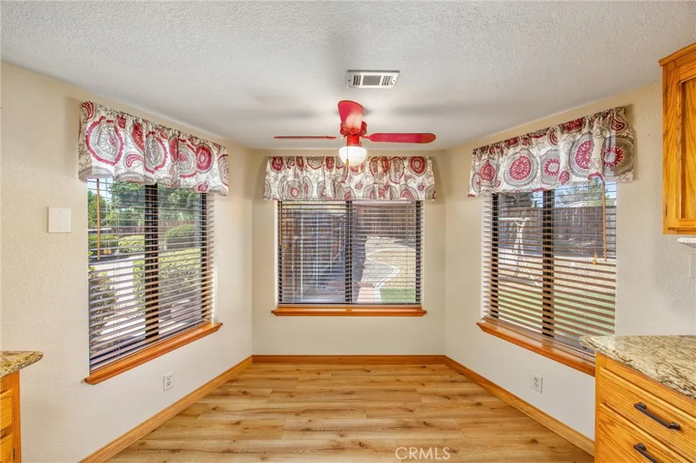 14605 Kokomo Apple Valley, CA 92307