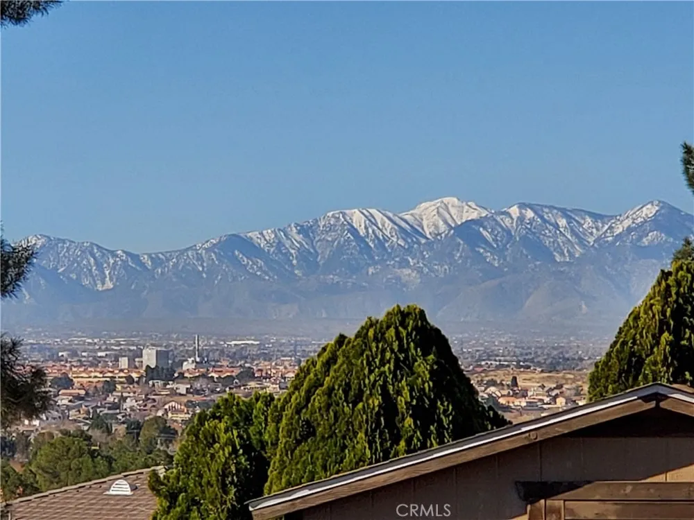 14605 Kokomo Apple Valley, CA 92307