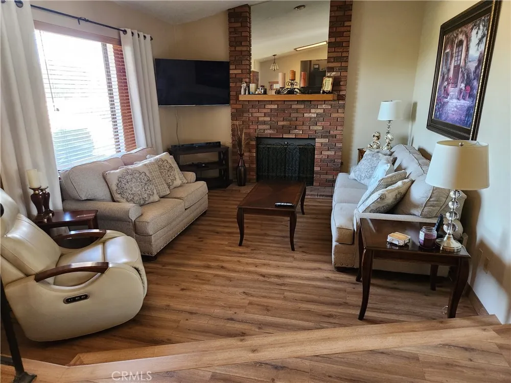 14605 Kokomo Apple Valley, CA 92307