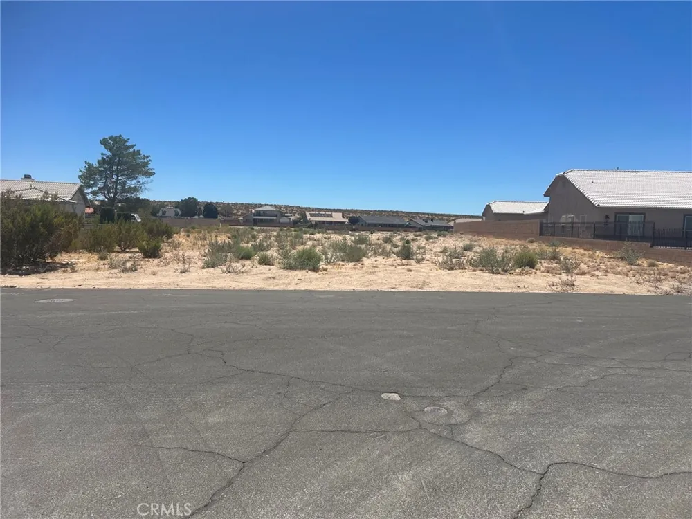 13741 Branding Iron Helendale, CA 92342