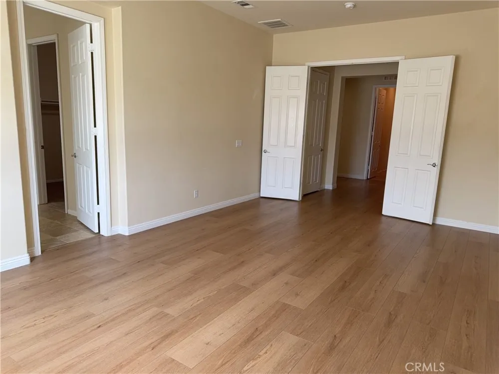 19721 Chicory Court Apple Valley, CA 92308