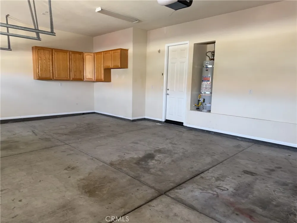 19721 Chicory Court Apple Valley, CA 92308