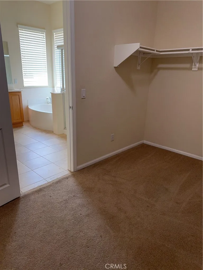 19721 Chicory Court Apple Valley, CA 92308