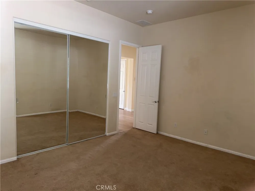 19721 Chicory Court Apple Valley, CA 92308