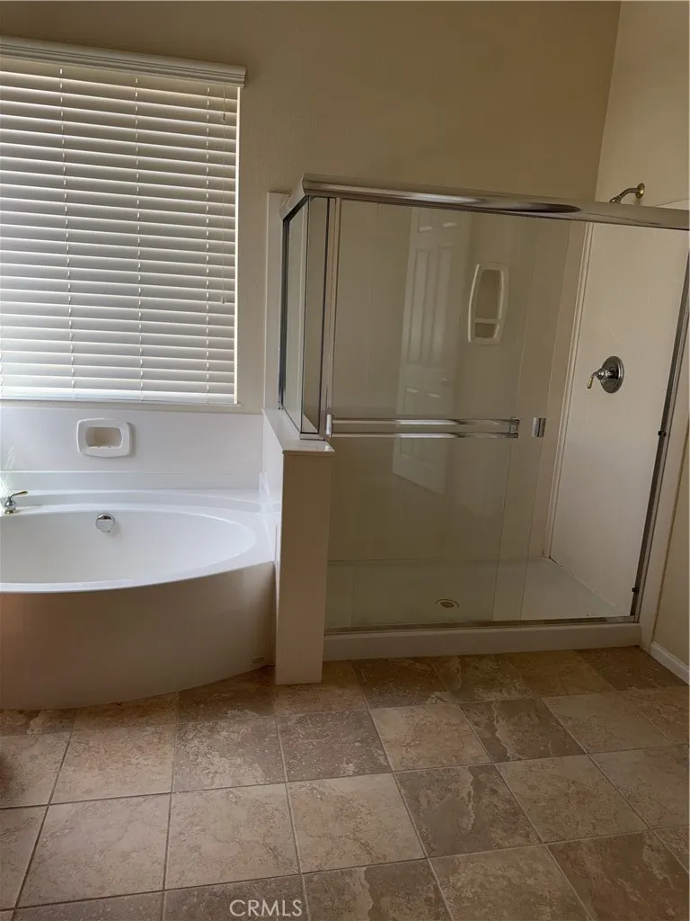 19721 Chicory Court Apple Valley, CA 92308