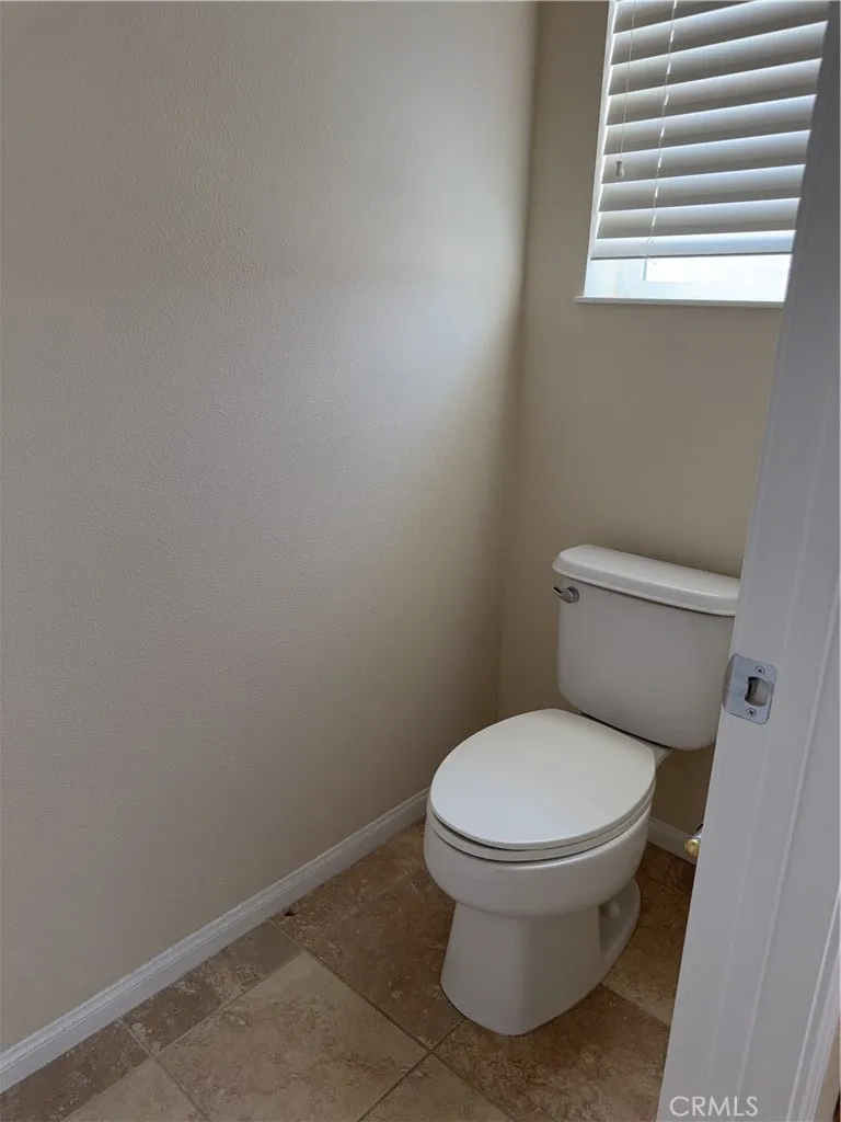 19721 Chicory Court Apple Valley, CA 92308