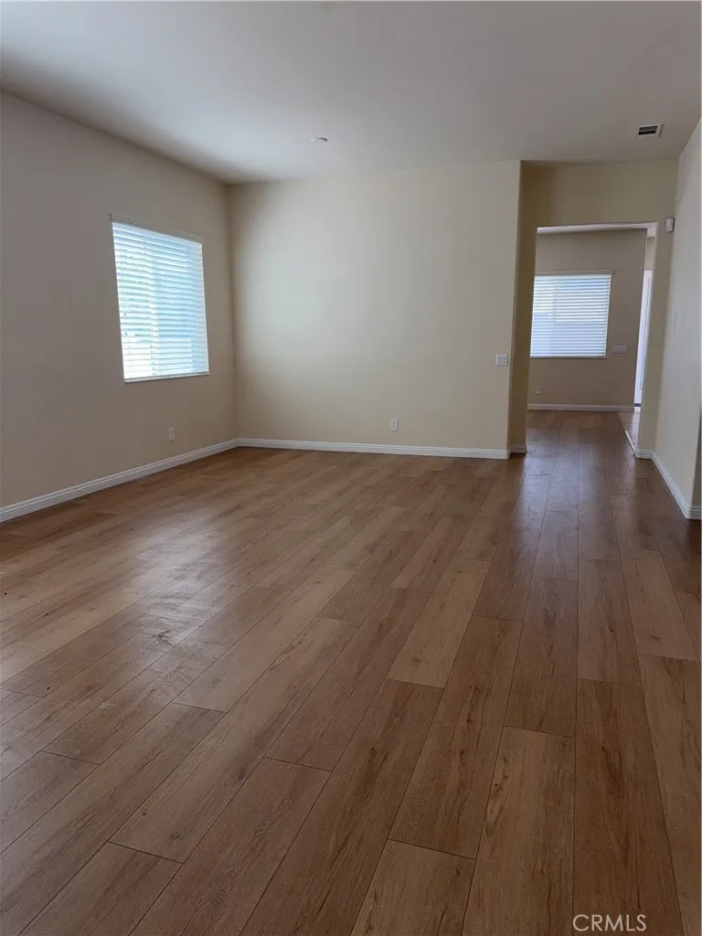 19721 Chicory Court Apple Valley, CA 92308