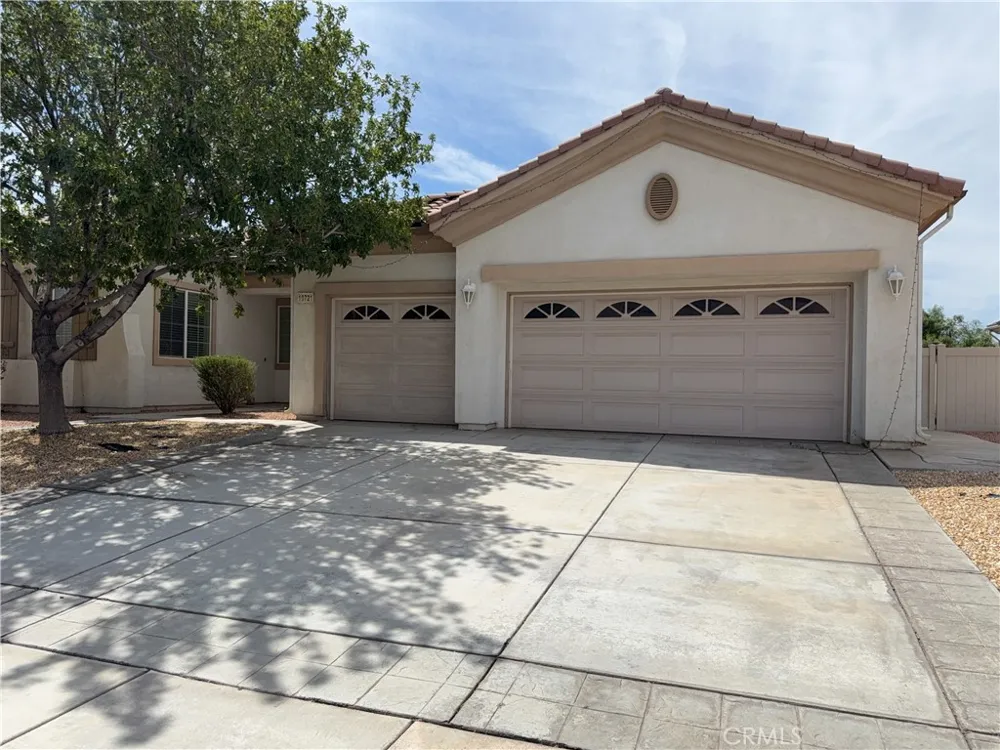 19721 Chicory Court Apple Valley, CA 92308