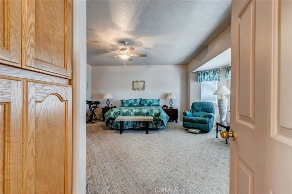 8605 Cantel Court Oak Hills, CA 92344