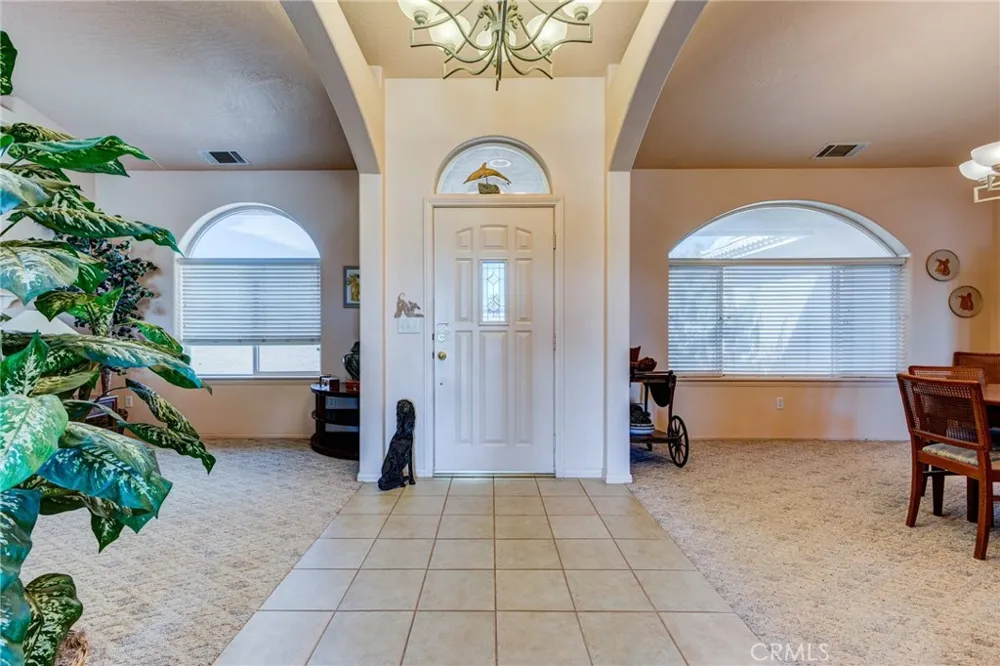 8605 Cantel Court Oak Hills, CA 92344