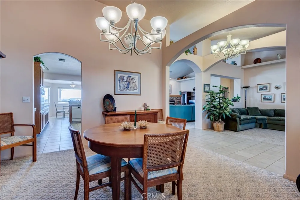 8605 Cantel Court Oak Hills, CA 92344